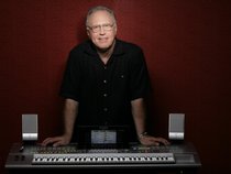 Duane Hitchings  ~  Grammy Award Winning Songwriter and Musician