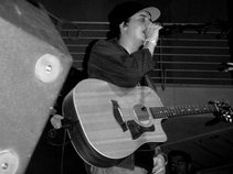 Mikel Wright & The Wrongs