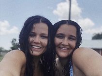 Naomi and Macey