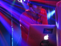 THE OFFICIAL DJ KONTROL