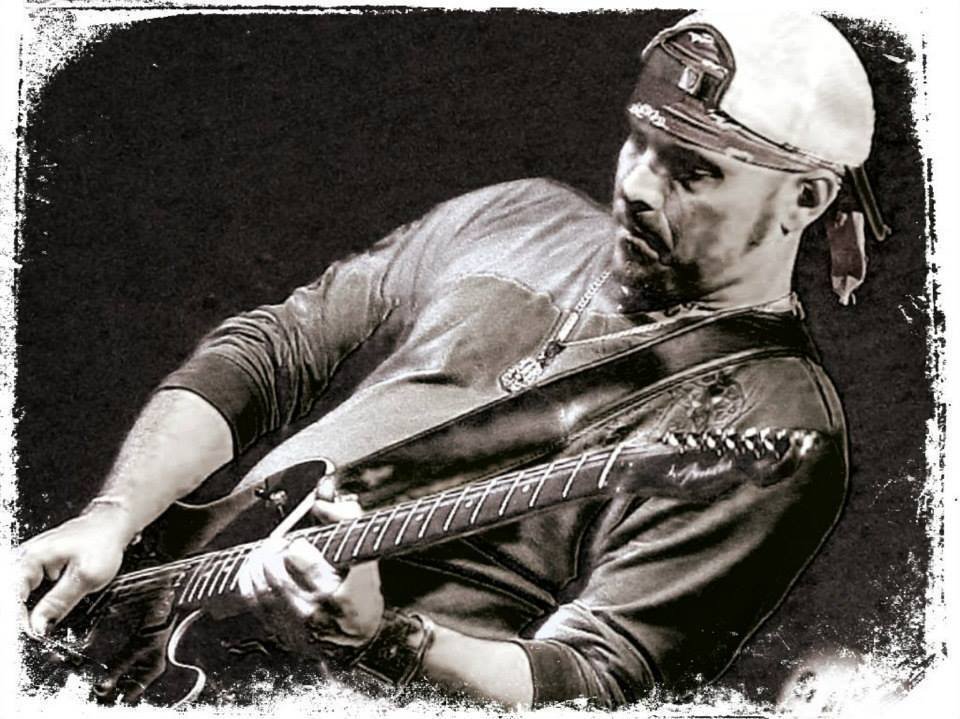 ReverbNation profile picture for @ferreira