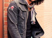 Jai Roots & the Herb-n-Cafe Project