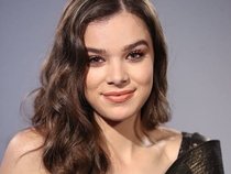 Hailee Steinfeld