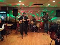 Doug Parks and The Lonewolves