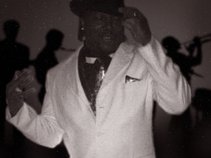 Royal Family Entertainment Inc.