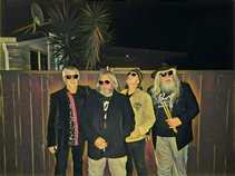 John Michaelz and the Black Brothers Band