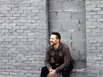 Kris Anderson and The Would Be Thieves