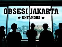 UNFAMOUS!