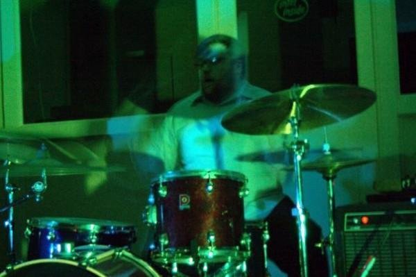 ReverbNation profile picture for @ponds
