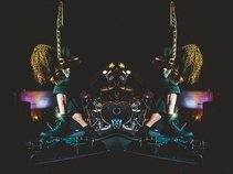 Marzi Montazeri | Heavy As Texas