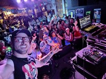 1Wave DJs