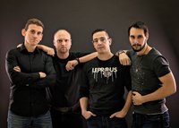 1430852334 yuvigi band 2015