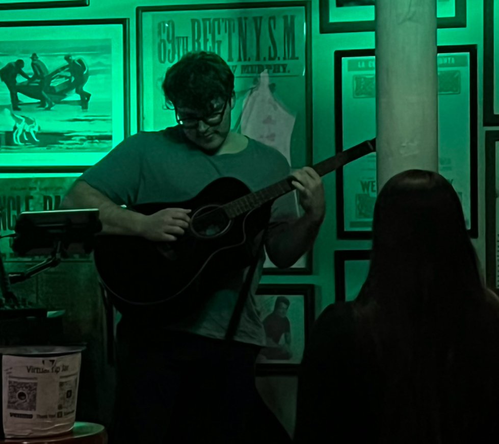 Maxwell Kemp | ReverbNation