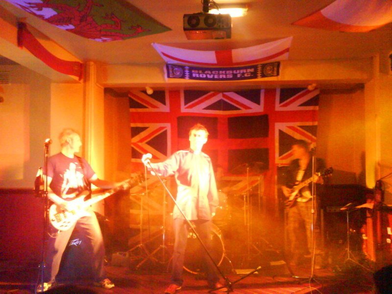 ReverbNation profile picture for @revisit