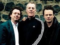 Marcus Schinkel Trio