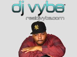 DJ Vybe ™