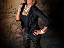 Kandace Raye