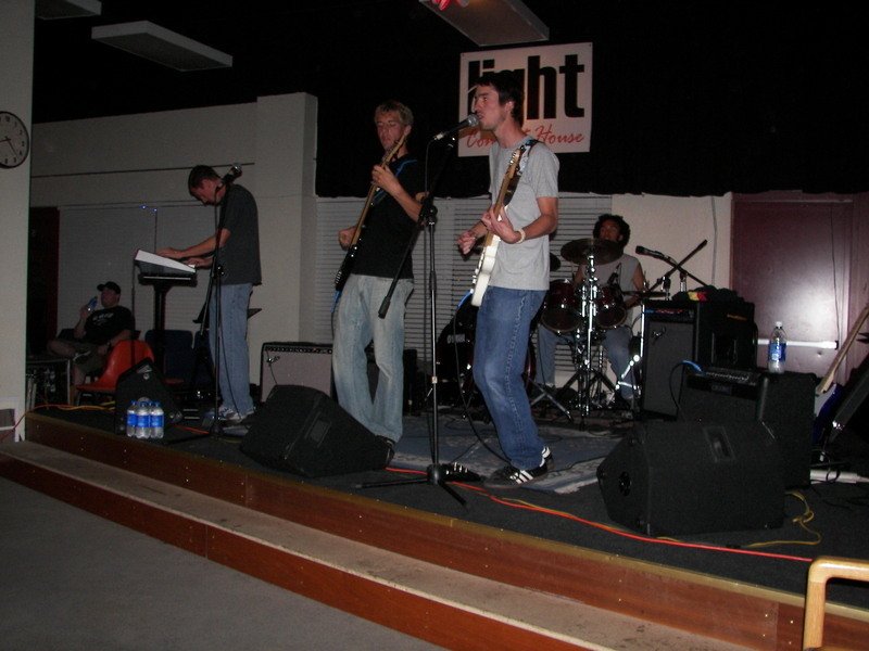 ReverbNation profile picture for @waive