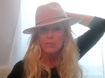 Emilie E