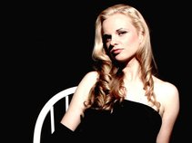 Thisbe Vos — Modern Jazz Classics