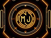 MJ