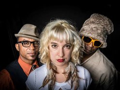 Image for Lizzie Karr