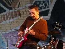 Mike Cox