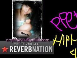 vhie(novia) selalu hip hop