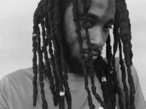 Joseph Jah Bless hlovor reggae artist roots rocks reggae
