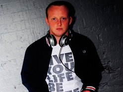 Image for DJ Lee Saxton