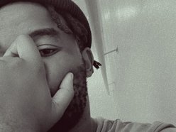 @ThaTrxpSxge