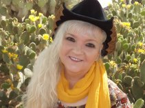 Luanne Hunt