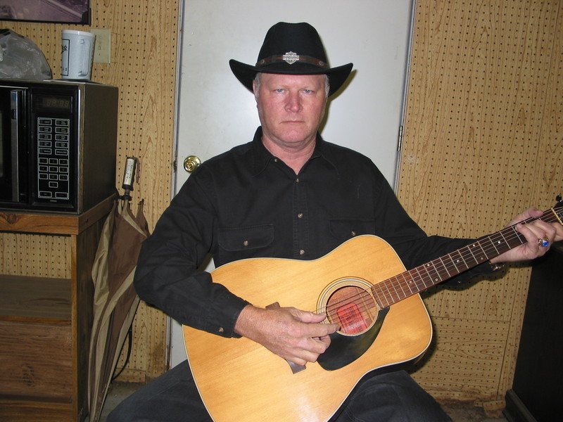 ReverbNation profile picture for @ronnie