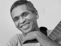 "Arnaldo Barros"