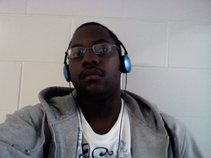 Dee aka DaKingOfDaKastle