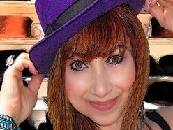 LORI ROSE