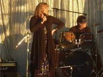 Kellie Wright and Her All Star Swing Band