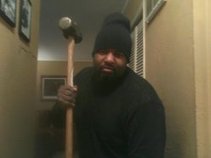 KENNYBEESTAR(B.D.U PRODUCER)