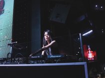 .DJ VibeStorm