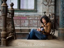 Valerie June