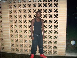 Gutta Black