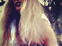 Mothabones International Galactic