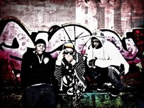 TDizzaL Music