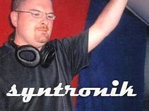 syntronik
