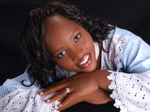 Janet  Njogu