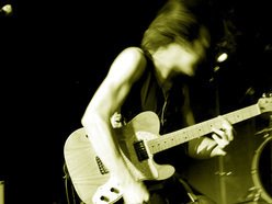 ReverbNation profile picture for @demure