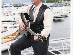 Lorne Cotton/ Country Road