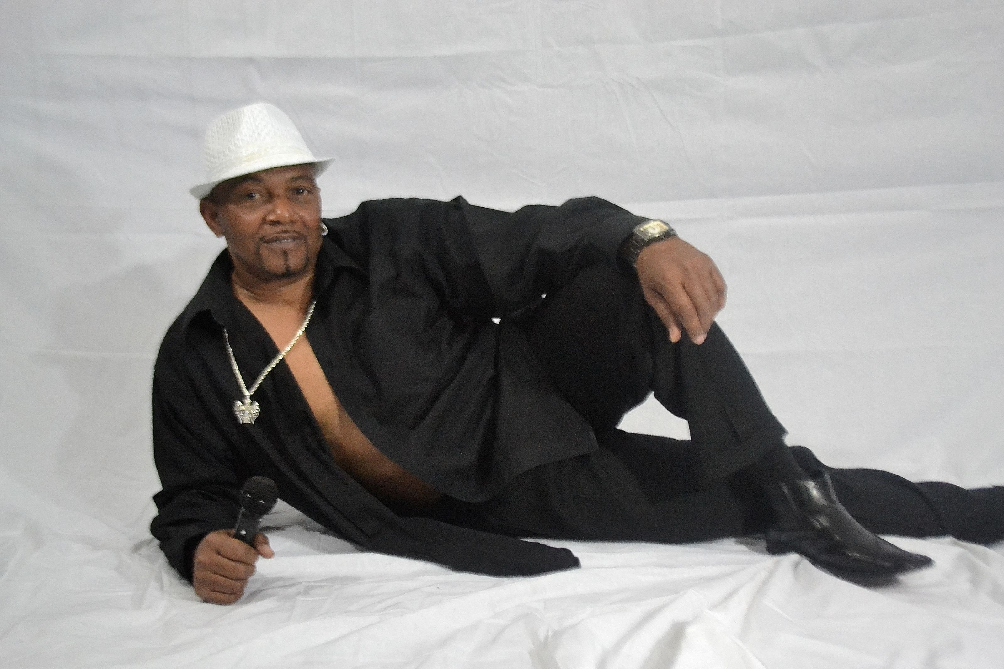 Billy D Williams Music, Lyrics, Songs, and Videos