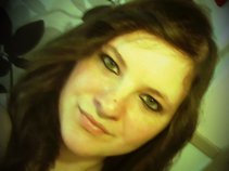 Kinsey VanDyne