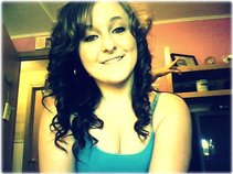 Samantha Kayy